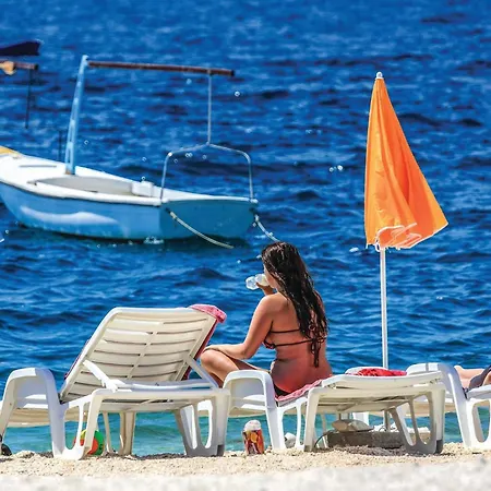 Lovely In Okrug Gornji Apartman *