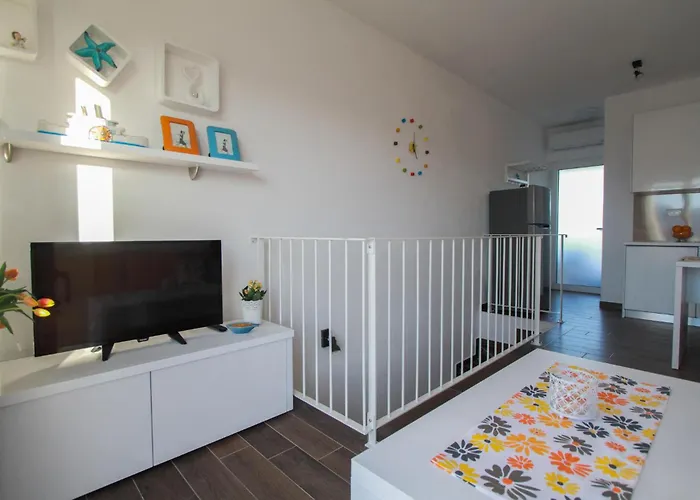 Apartmán Lovely In Okrug Gornji