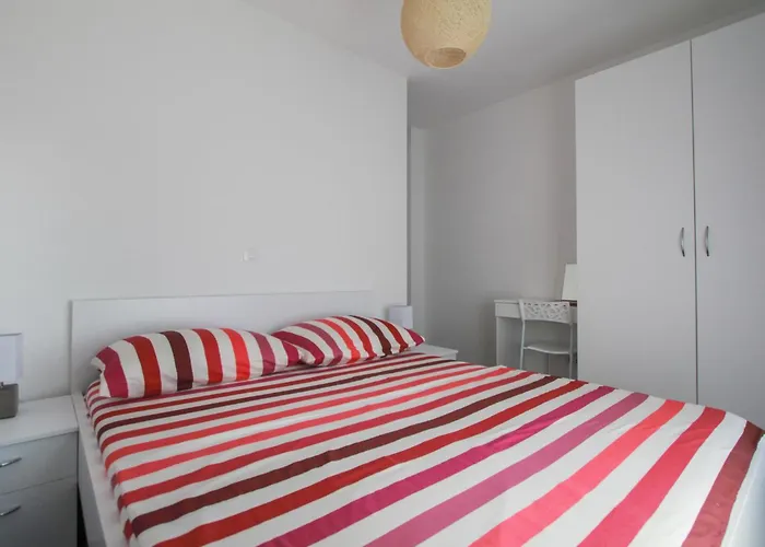 Apartmán Lovely In Okrug Gornji *