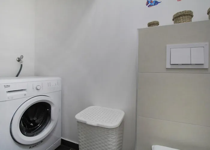 Apartmán Lovely In Okrug Gornji *
