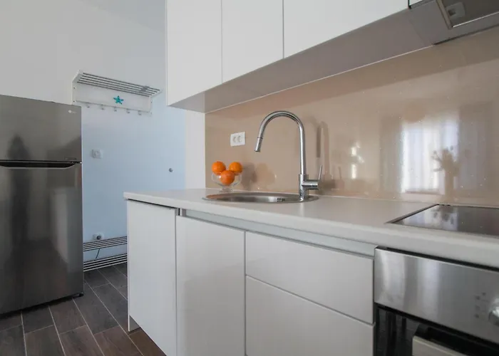 Lovely In Okrug Gornji Apartmán Trogir