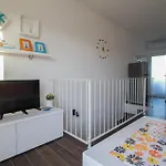 Apartment Amazing In Okrug Gornji